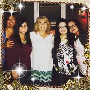 Meet your Posher, Debbie diaz